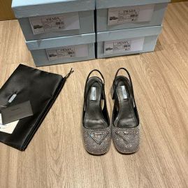 Picture of Prada Shoes Women _SKUfw110504354fw